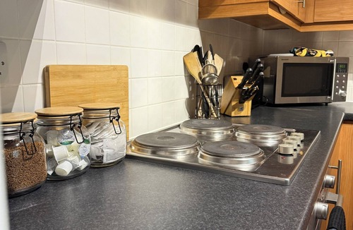 Central Milton Keynes Apartment | The Central Hub Flat