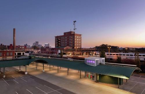 South Main Historic District Hotel | The Central Station Memphis, Curio Collection By Hilton