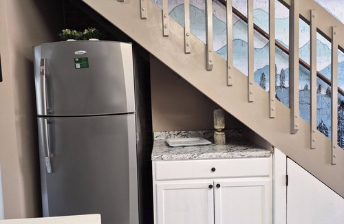 Pigeon Forge Condo | The Centre Condo: Best Location, Pigeon Forge, King Bed