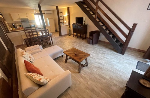 Saint-Dizier-Leyrenne House | The Cepe Cottage