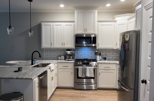 Uniontown House | The Chaffee Chateau - in the heart of Chaffee Crossing near ACHE and Ft Chaffee