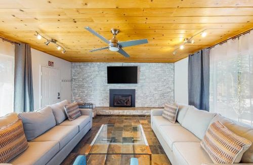 Kings Beach Ski Chalet | The Chalet at Kings Beach 9