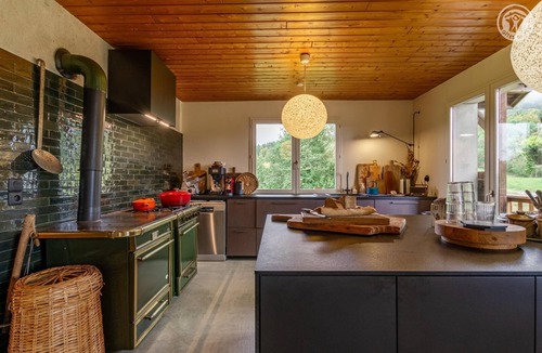 Les Deserts House | THE CHALET DE PLAINPALAIS