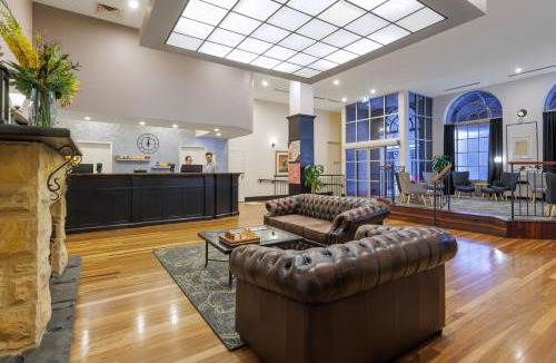 Adelaide Central Business District Hotel | The Chancellor on Currie