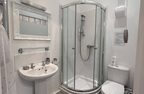 Stenalees Bed & Breakfast | The Chapel Guest House