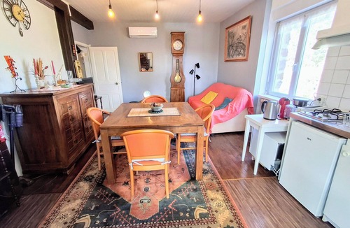 Cublac House | the Charlotte Cottage