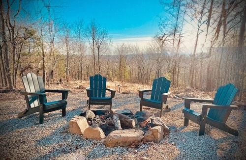 Ironton Cabin | The Charlotte: cozy mountain cabin with huge views