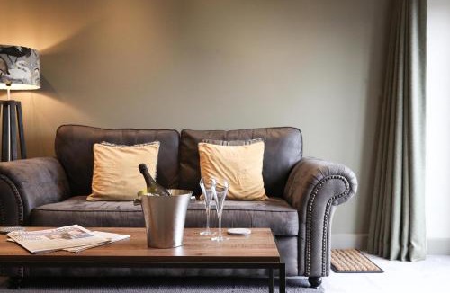 Ludwel Bed & Breakfast | The Charlton Arms