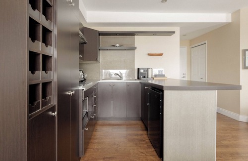 Desjardins Apartment | The charm of the river