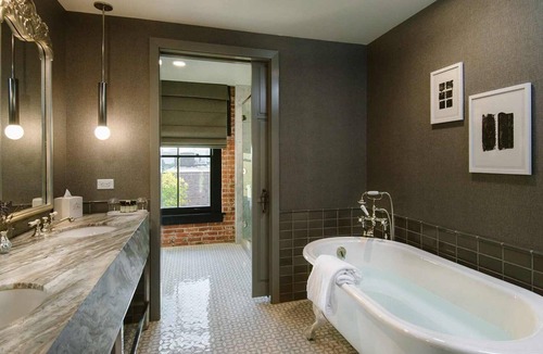 Historic Downtown La Crosse Hotel | The Charmant Hotel