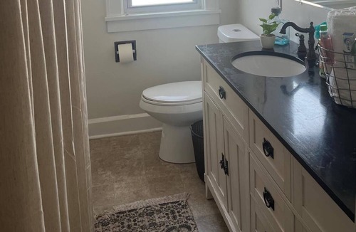 Willoughby House | The Charmer