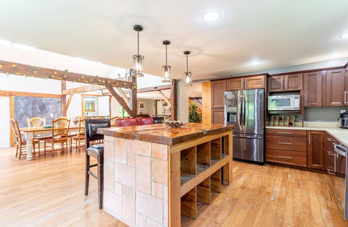 Catskill Cabin | The Charming Cabin *Hottub*Gym*Firepit*(Pet-friendly)