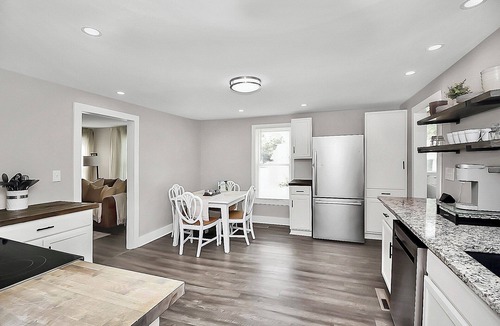Kannapolis House | The Charming Cottage in Kannapolis! ✨