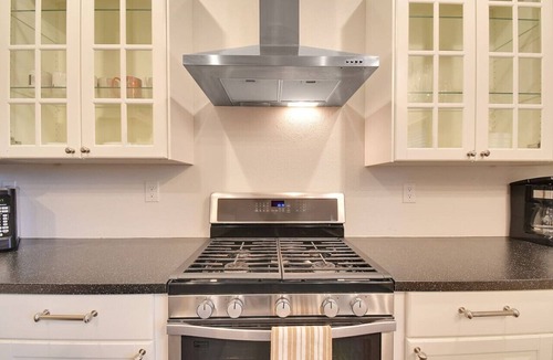 Yuba City House | The Charming Home with a Pool