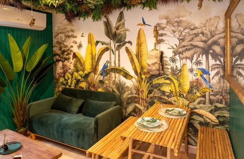 Moulins House | The charming house