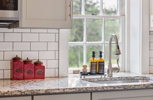 Rising Sun Apartment | The Charming Nest on an Amish Equestrian Farm