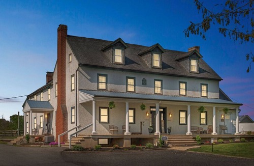 Rising Sun Apartment | The Charming Nest on an Amish Equestrian Farm