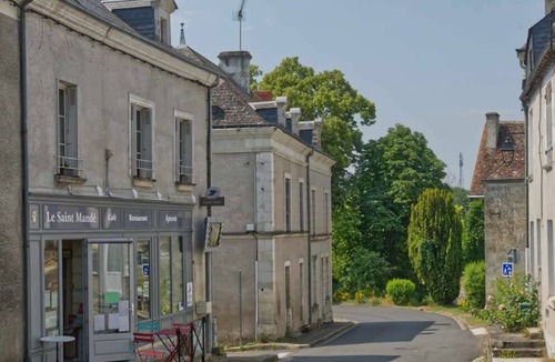Ferriere-Larcon House | The Charron's house