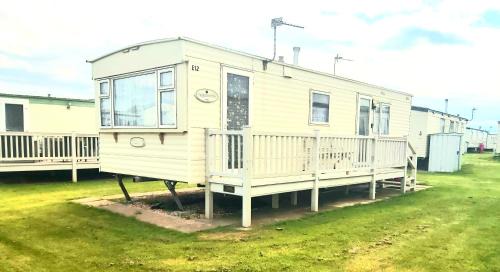 Ingoldmells Resort | The Chase Caravan Park ref E