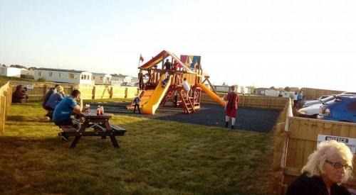 Ingoldmells Resort | The Chase Caravan Park ref E