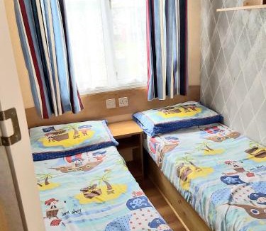 Ingoldmells Resort | The Chase Caravan Park ref E