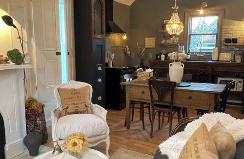 Rockport House | The Chateau On Pascal