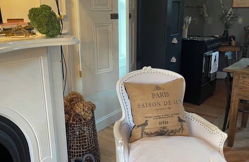 Rockport House | The Chateau On Pascal