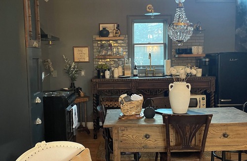 Rockport House | The Chateau On Pascal