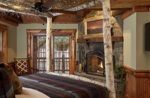 White Lake Hotel | The Chatwal Lodge