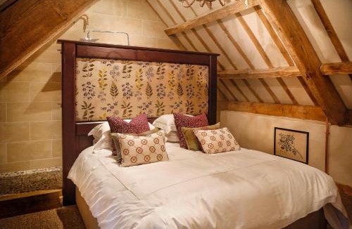 Saint Athan Apartment | The Cheese House, Gileston Manor