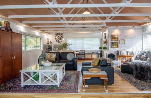 Tararua Forest Park Bed & Breakfast | The Chefs Cottage