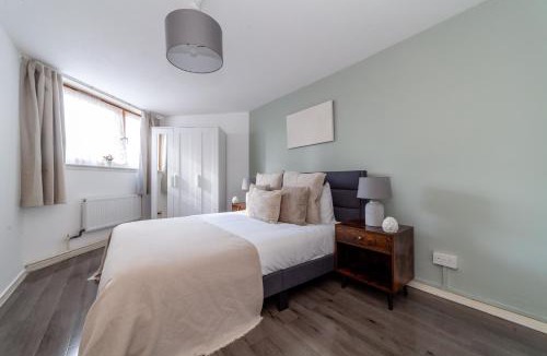 Chelsea Riverside Apartment | The Chelsea Apartment