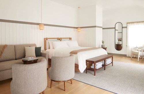 The Heights Hotel | The Chequit