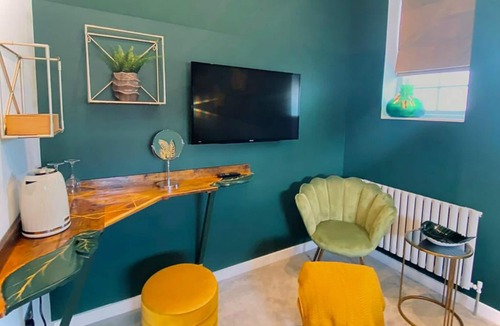 Kingston Blount Bed & Breakfast | The Cherry Tree