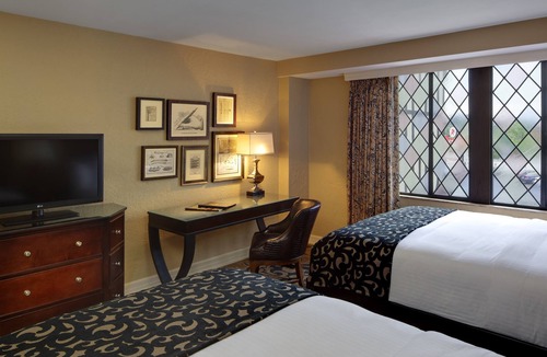 Richmond Heights Hotel | The Cheshire