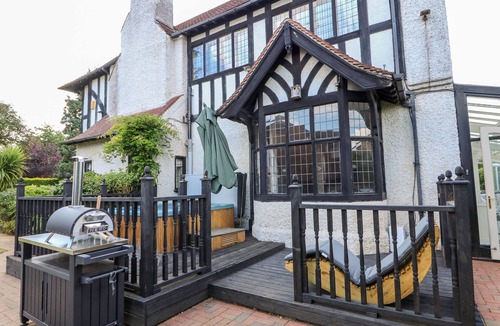 Peterborough Cottage | The Chestnuts