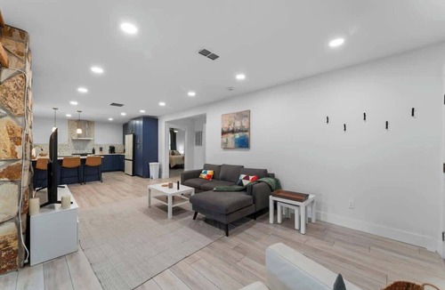 Orange Park House | The Cheswick A I Team Joseph Ellen