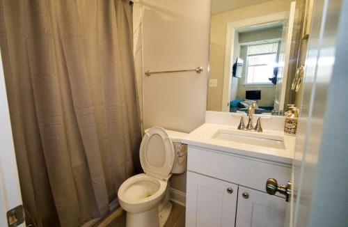 Brightwood Park Apartment | The Chey:Modern and Intimate