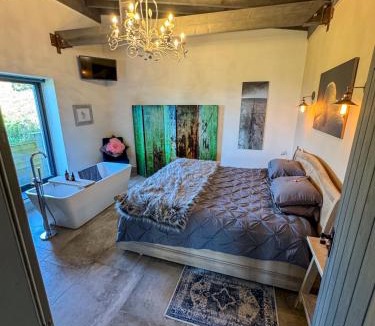 Fence House | The Chicken Shed at Knowle Top