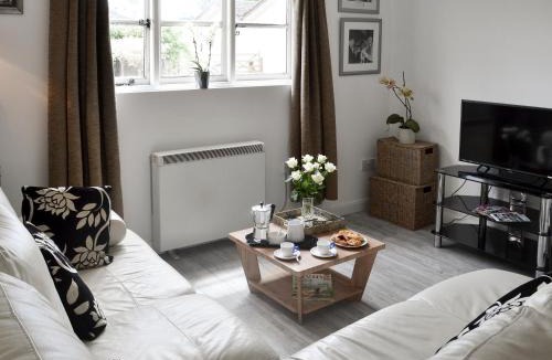 Willesborough House | The Chicken Shed