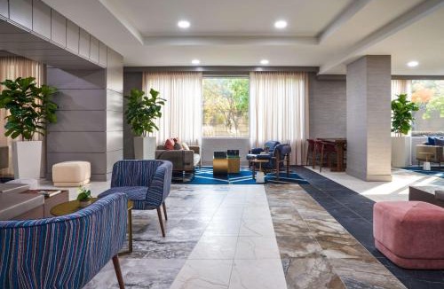 The Galleria Hotel | The Chifley Houston, Tapestry Collection by Hilton
