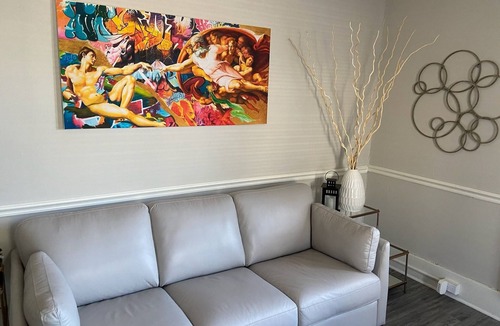 Hershey Apartment | The Chocolate Avenue Suite