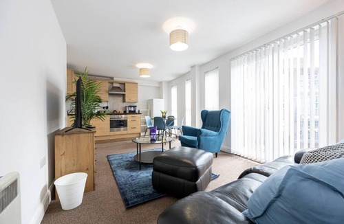 Chorlton-cum-Hardy Apartment | The Chorlton Deluxen