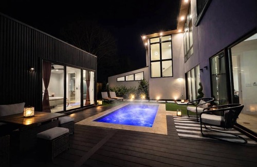 Govalle House | The Chote House - Designer Retreat + Pool + Casita