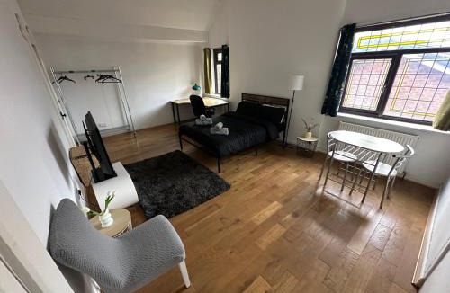 Droylsden Villa | The Church-C