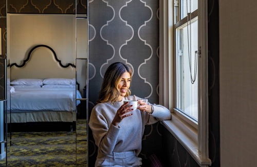 Kalorama Heights Hotel | The Churchill Hotel near Embassy Row