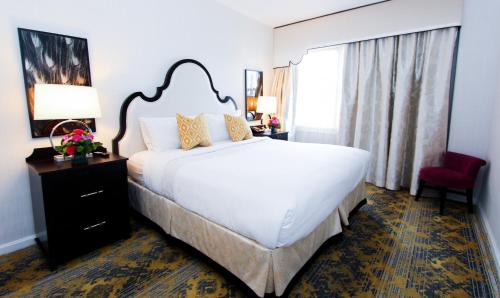 Kalorama Heights Hotel | The Churchill Hotel Near Embassy Row