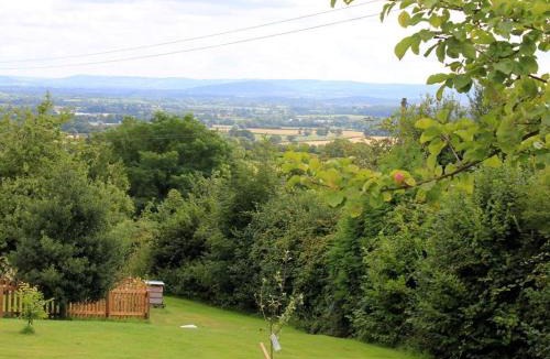 Flaxley House | The Cider Barn