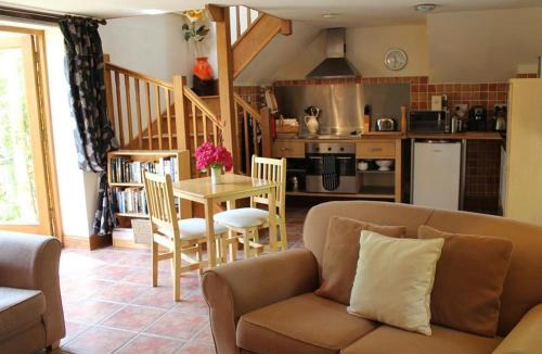 Flaxley House | The Cider Barn