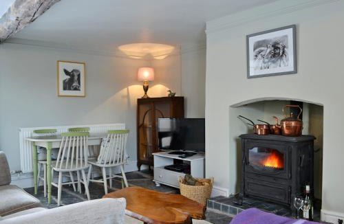 Combe House | The Cider Barn